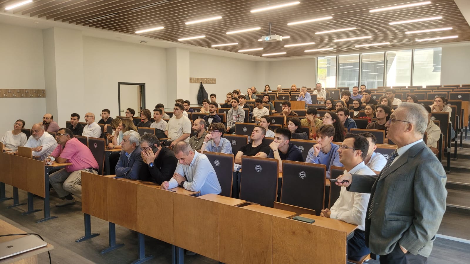 EEM-oryantasyon-3.jpeg (194 KB)