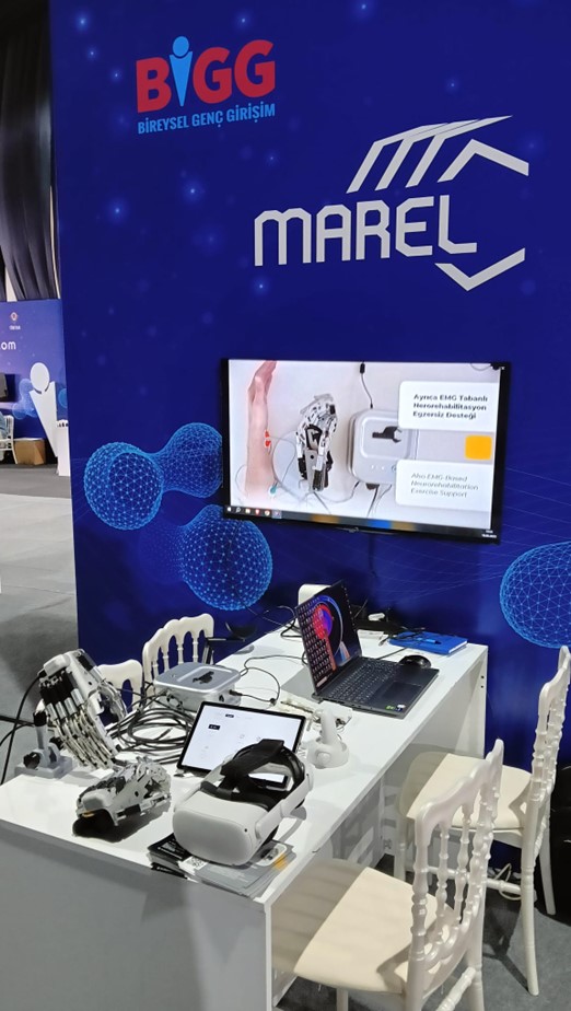 Robotik_kol21.jpg (106 KB)